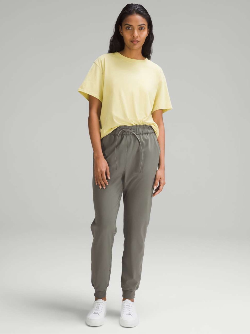 Lululemon Stretch High-Rise Jogger *Full Length Grey Sage Size 6